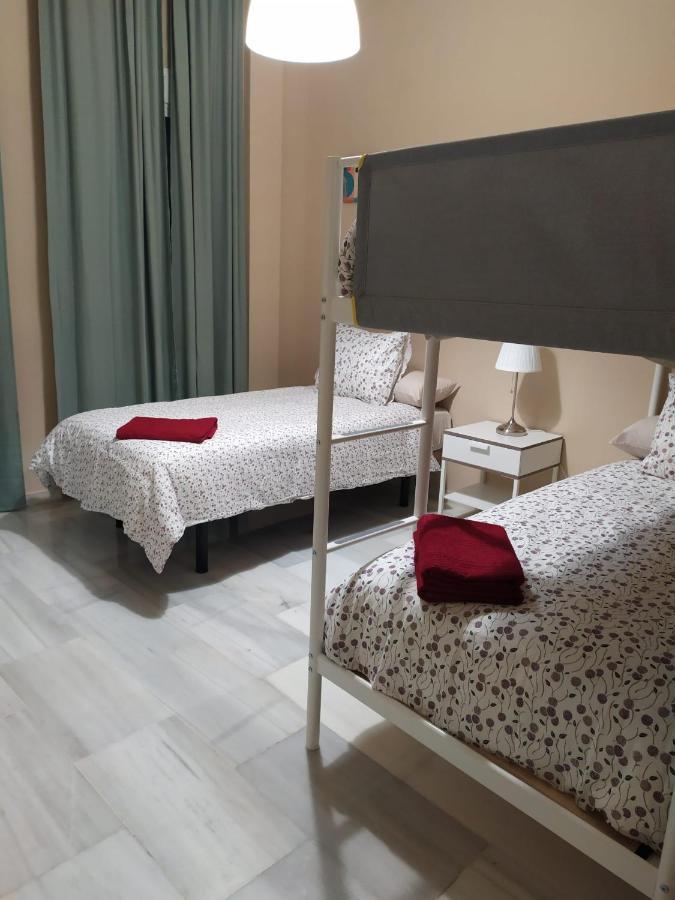 Centrico Y Luminoso Con 2 Dormitorios. A/C + Wifi 塞维利亚 外观 照片